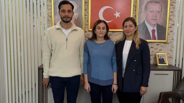 AK PARTİ MİLAS İLÇE BAŞKANI İSTİFA ETTİ