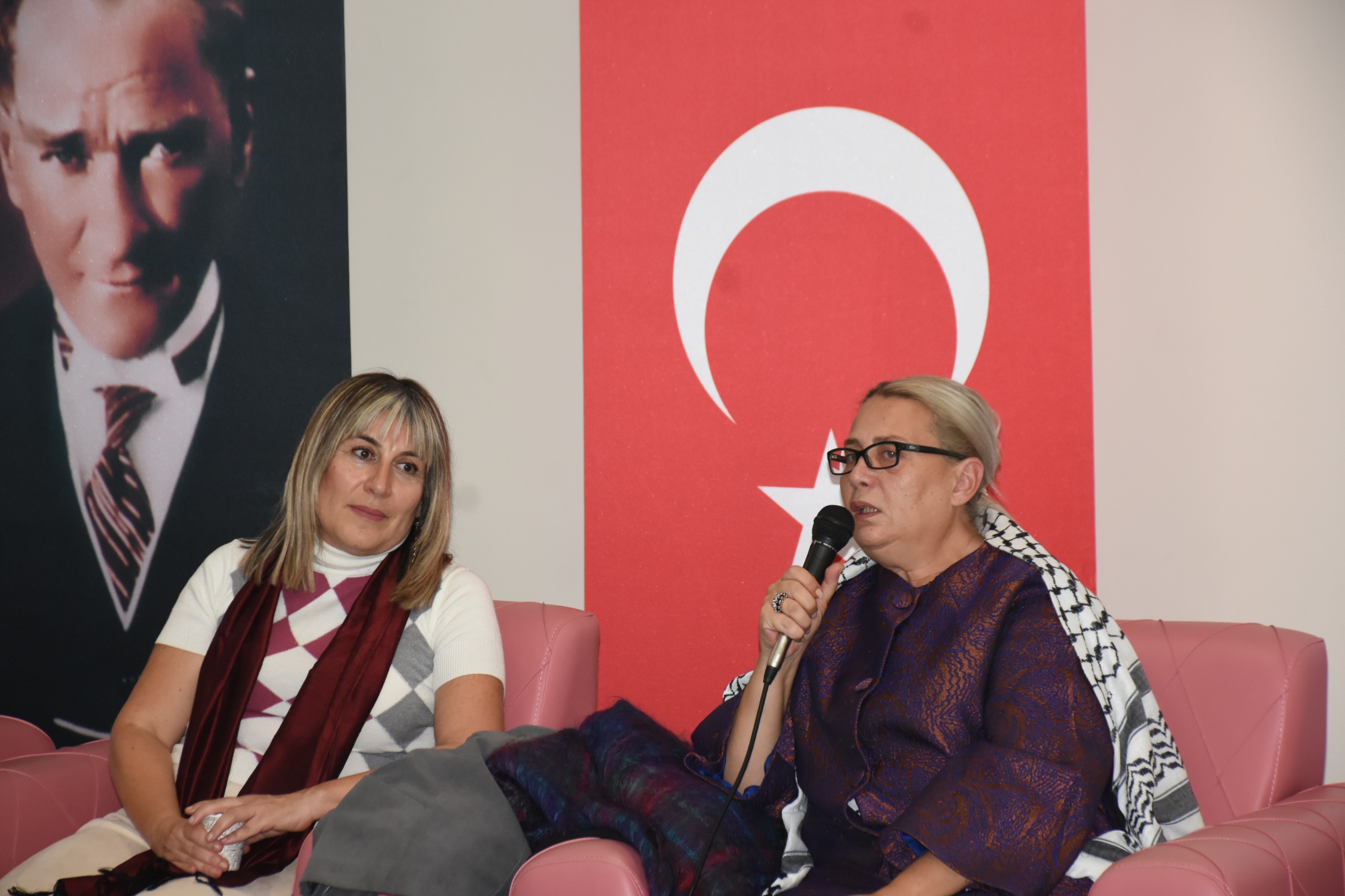 SUMUD KAHRAMANLARI MUĞLA’DA GENÇLERLE BULUŞTU