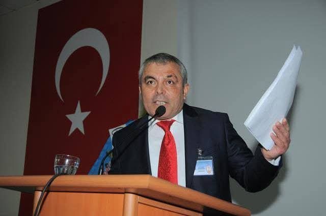 GÜVEN AKARKEN YENİDEN BAŞKAN SEÇİLDİ