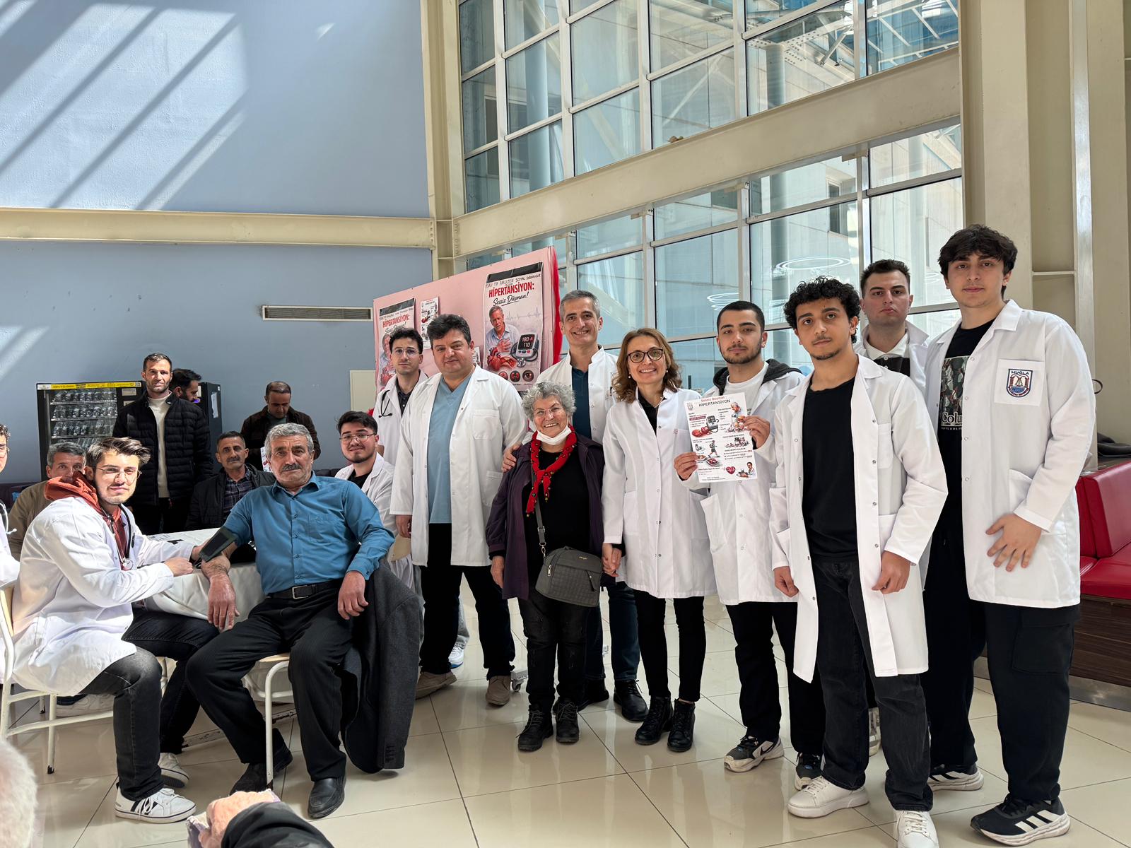 Hipertansiyon Farkındalığı İçin Sosyal Sorumluluk Projesi