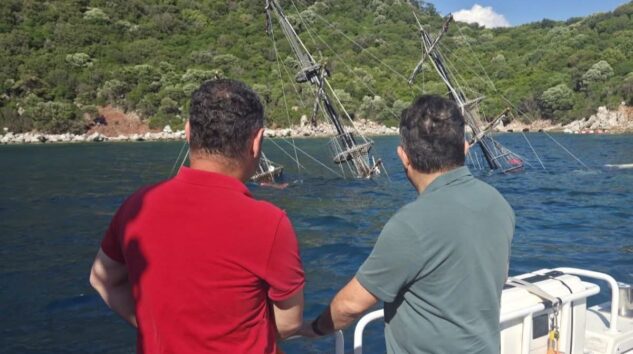 MARMARİS’TE TUR TEKNESİ BATTI: 110 YOLCU KURTARILDI