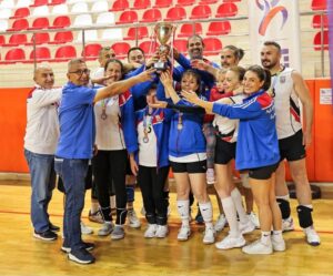 MSKÜ PERSONEL VOLEYBOL TAKIMI TÜRKİYE İKİNCİSİ OLDU