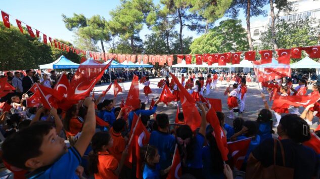 MUĞLA’DA 2026-2027 EĞİTİM ÖĞRETİM YILI TÖRENLE BAŞLADI
